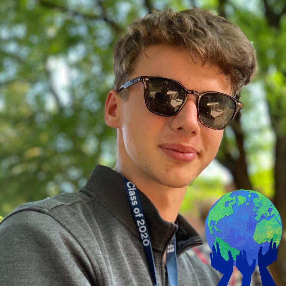 Meet your Posher, Alex